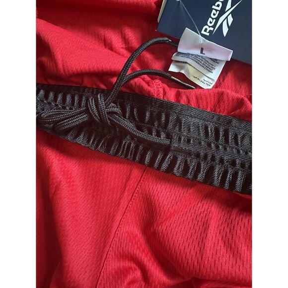 Reebok Men's Regular-Fit Logo-Print Mesh 10" Basketball Shorts Red Black S - Picture 8 of 8